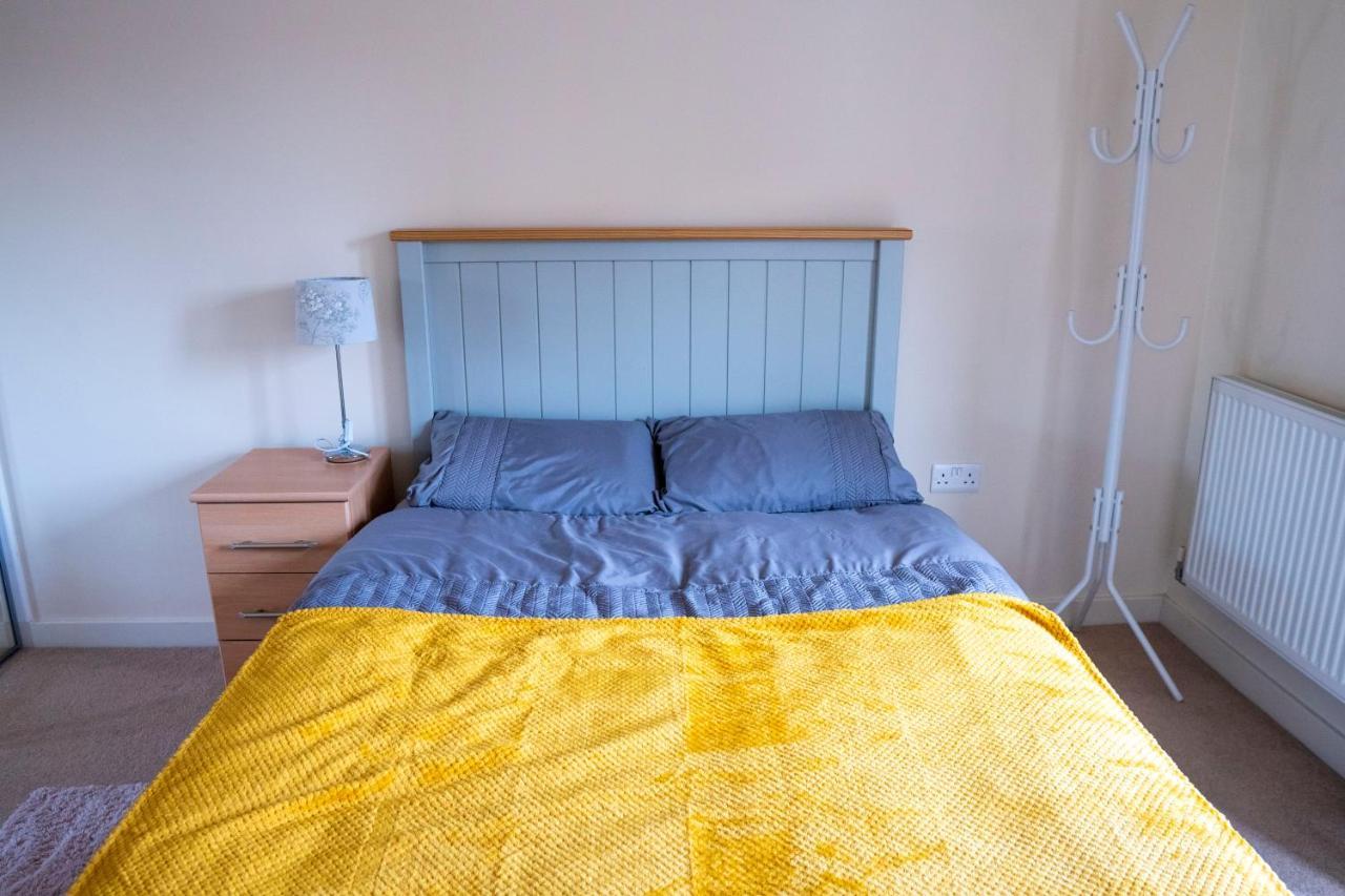 Spacious Two Bedrooms Apartment For Business And Holiday Portsmouth Exteriér fotografie